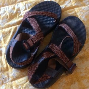 Men’s Chaco sz 10